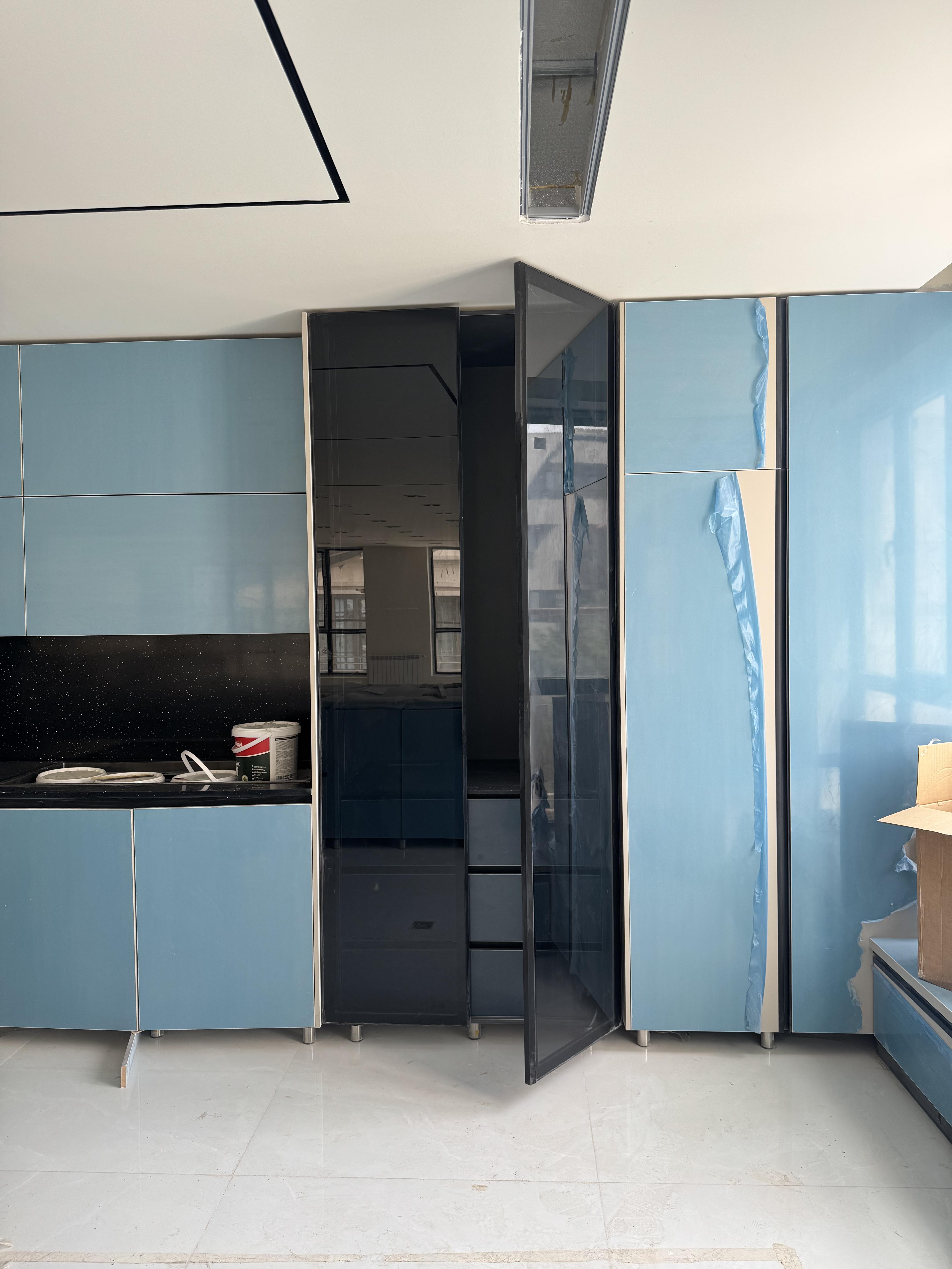 Mahdavi's house — 6