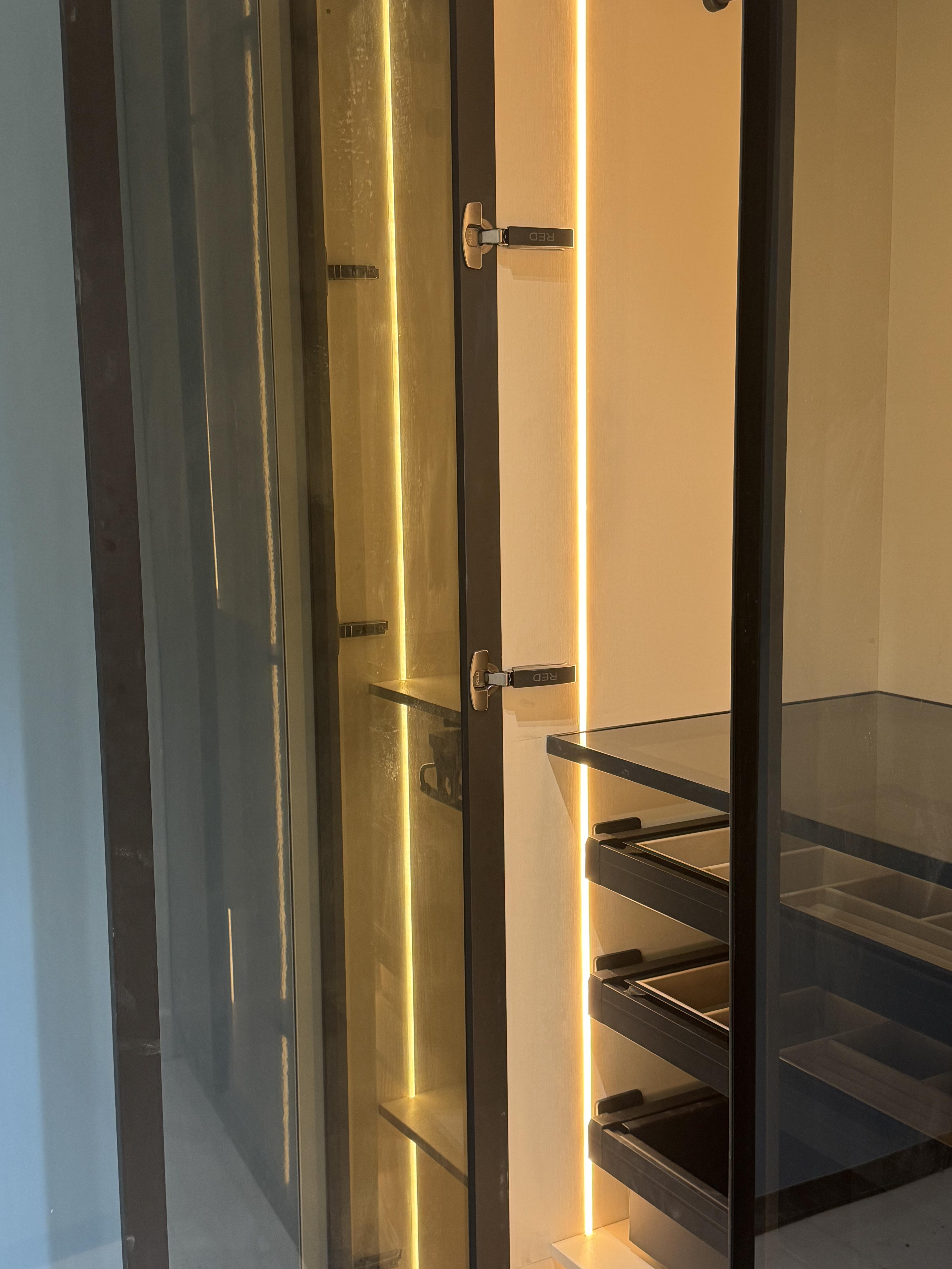 Mahdavi's house — 12